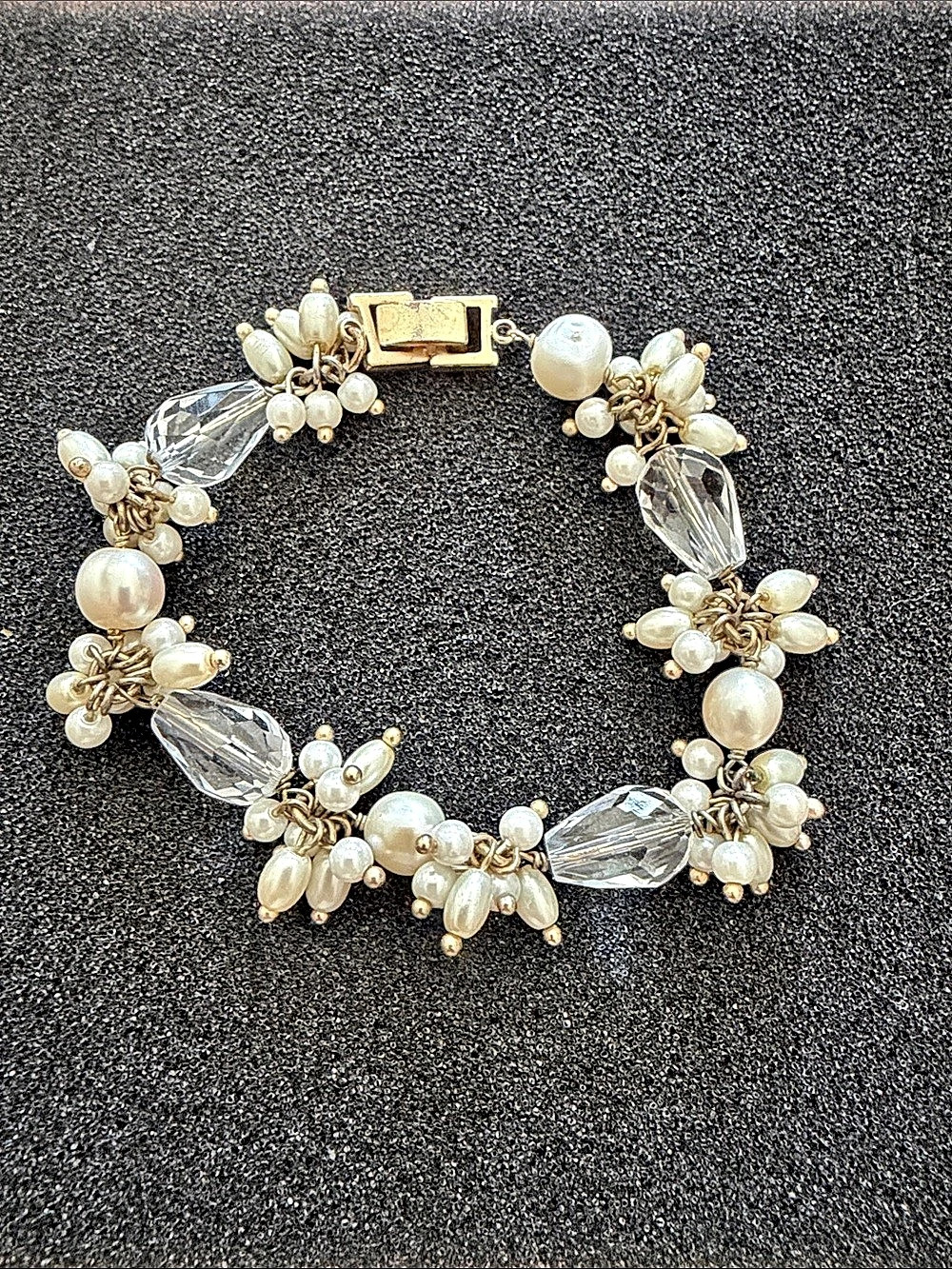 Talbots Beaded Crystal Bracelet in White & Gold Like New